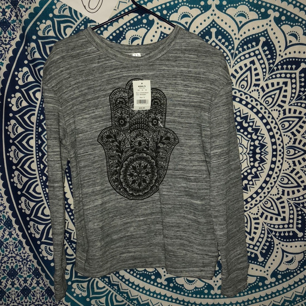 Gray hand- eye long sleeve